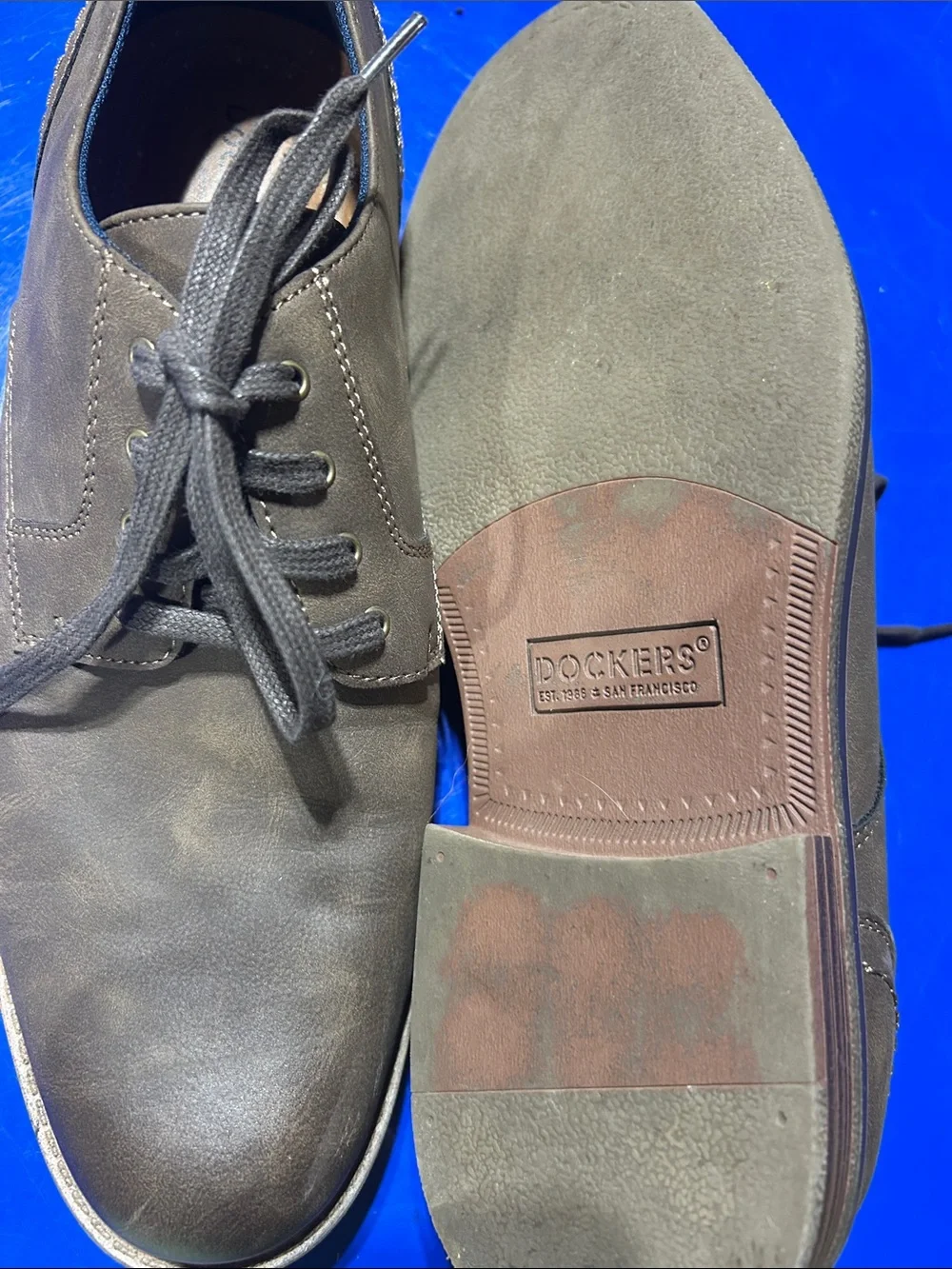 Dockers Men's Lace-Up Oxfords in Dark Brown